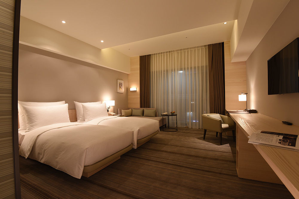 Hotel COZZI Ximen Tainan Esterno foto