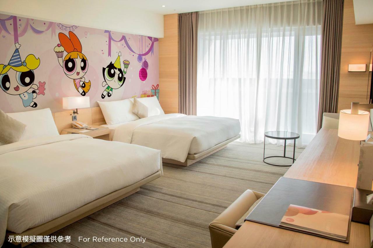 Hotel COZZI Ximen Tainan Esterno foto