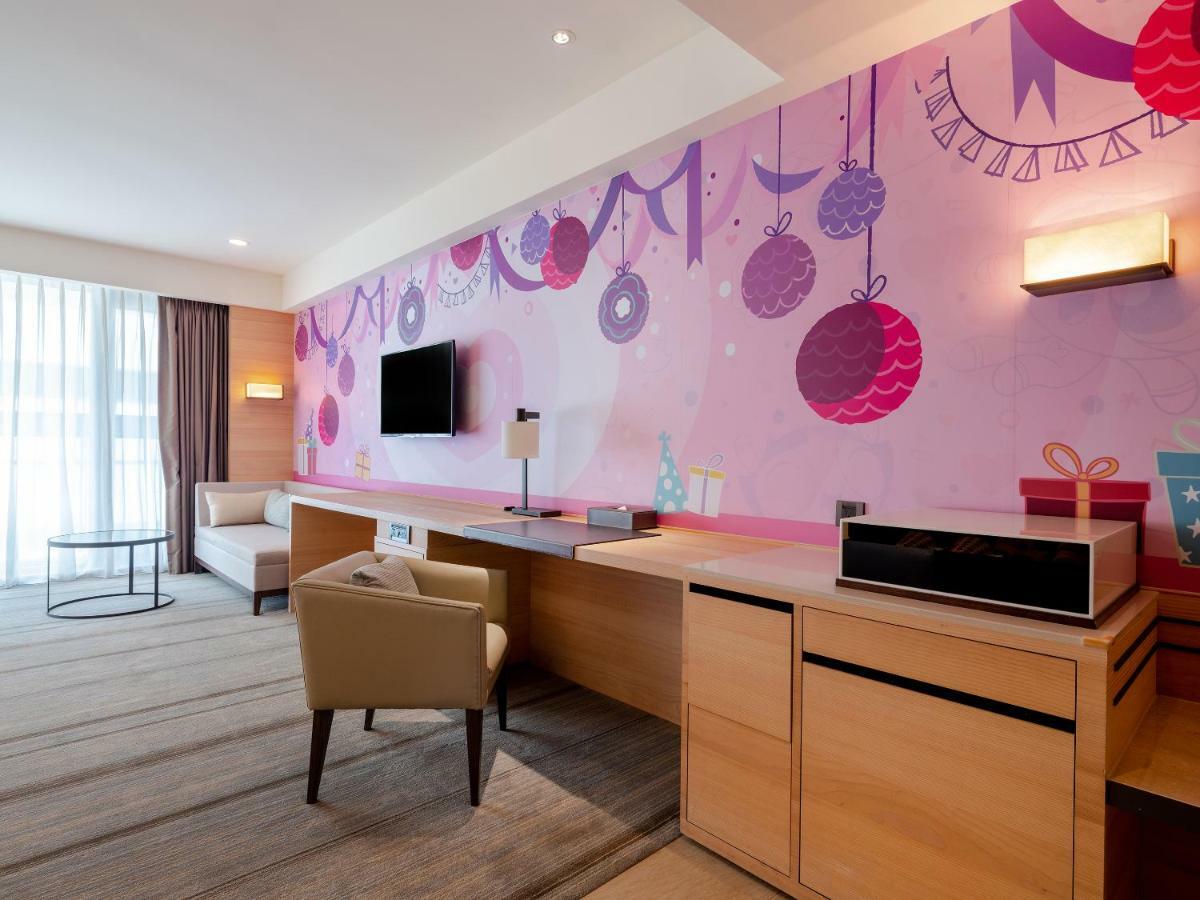 Hotel COZZI Ximen Tainan Esterno foto